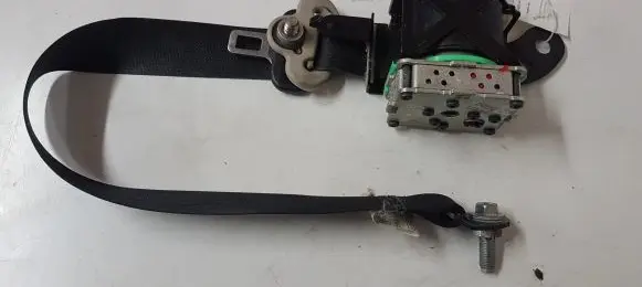 Mazda 6 Front seatbelt 1052235 1063728