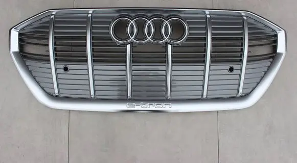 Audi e-tron Front bumper upper radiator grill 4KE853651A