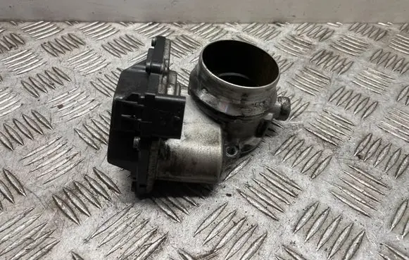 BMW 5 F10 F11 Throttle valve 7806231