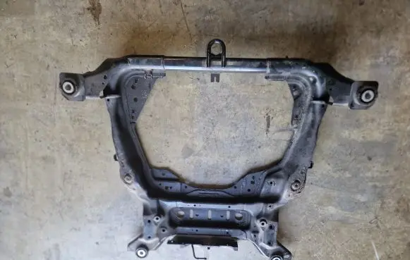 Land Rover Evoque I Front subframe GK725000AD GK725000
