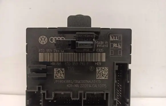 Audi A5 8T 8F Door control unit/module 8T0959793Q