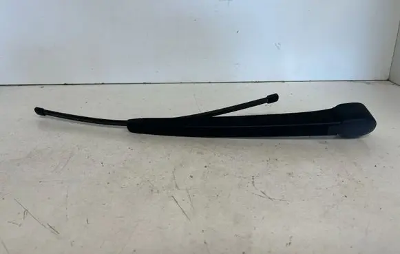 Volkswagen Tiguan Rear wiper blade 