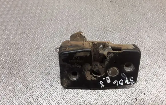 Volkswagen Transporter - Caravelle T4 Sliding door lock 701843604D