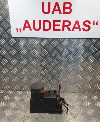 Audi A4 S4 B5 8D Vacuum pump 4A0862257A