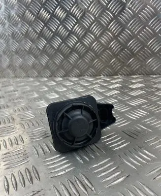 Skoda Superb B8 (3V) Alarm system siren 5Q0951605A 5Q0951605 285235