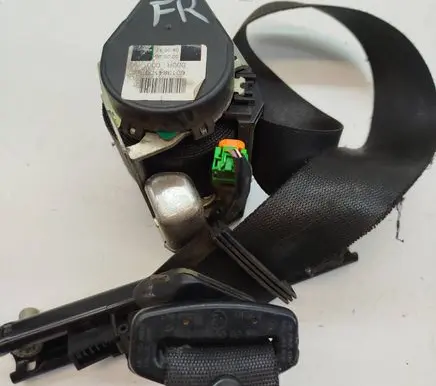 Mercedes-Benz Sprinter W906 Front seatbelt 9068600285