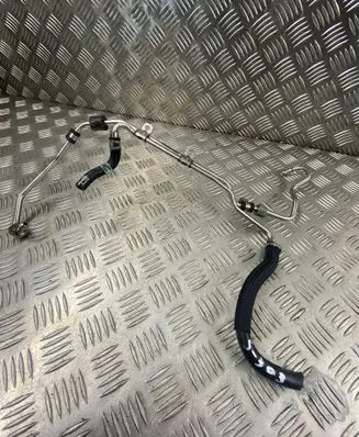 Audi RS7 C7 Fuel line pipe 079127507BL