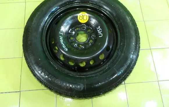 Nissan Qashqai R16 spare wheel 