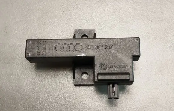 Audi Q5 SQ5 Keyless (KESSY) go control unit/module 8K0907247 33502221