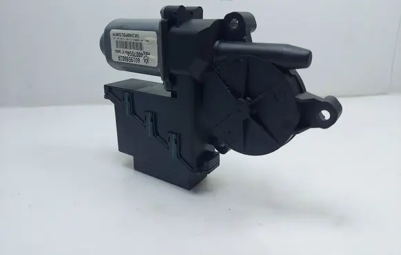 Skoda Fabia Mk1 (6Y) Front door window regulator motor 6Q1959802A