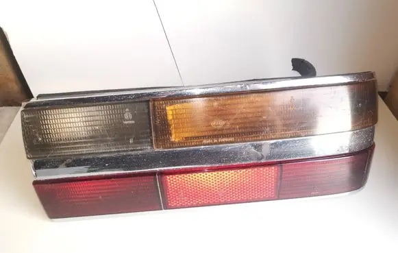 BMW 5 E28 Rear/tail lights 0153321R3 53321R7