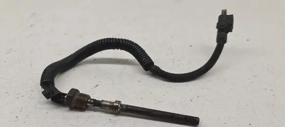 Mercedes-Benz R W251 Exhaust gas temperature sensor A0081533528