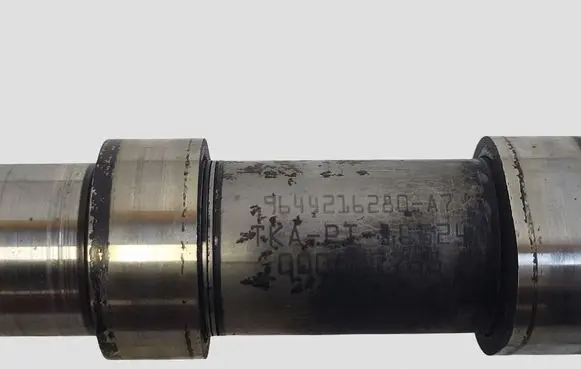 Peugeot 407 Camshaft 9644216280