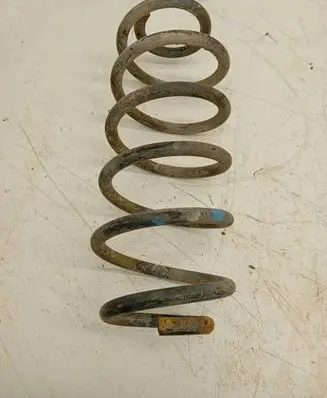 Toyota Auris 150 Rear coil spring