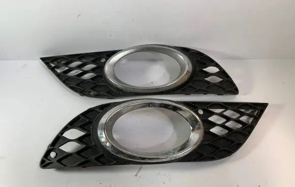 Mercedes-Benz E W211 Front bumper lower grill A2118850422 A2118850522 2118850422