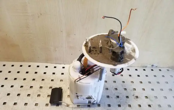 KIA Rio In-tank fuel pump 311101R200