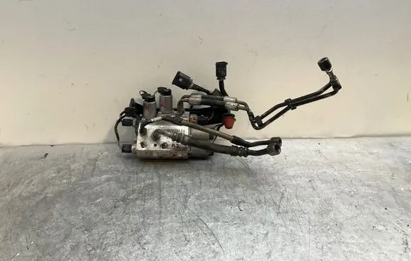BMW 6 E63 E64 Active stabilizer control/valve assembly 6781488 081198H