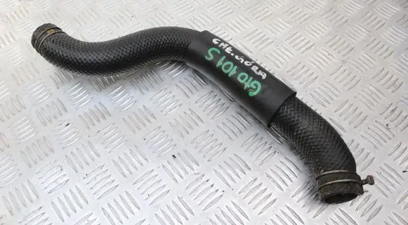 Mitsubishi 3000 GT Engine coolant pipe/hose