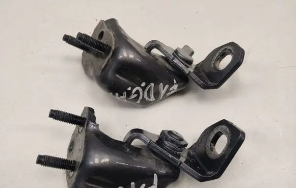 Ford F150 Rear door hinge set 23821 27221