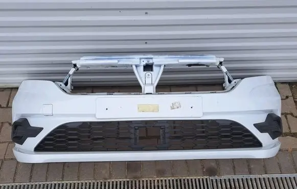 Dacia Sandero III Front bumper 620228531R