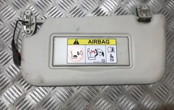 Ford Focus Sun visor