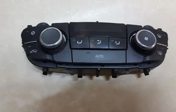 Opel Insignia A Climate control unit GM13273095