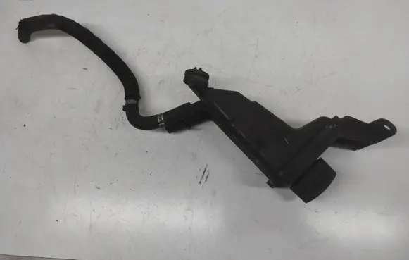 Audi A4 S4 B7 8E 8H Power steering fluid tank/reservoir 8E0422373B