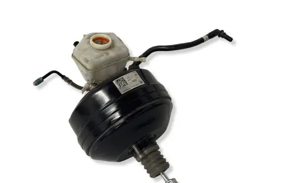 BMW 3 F30 F35 F31 Brake booster 6872133