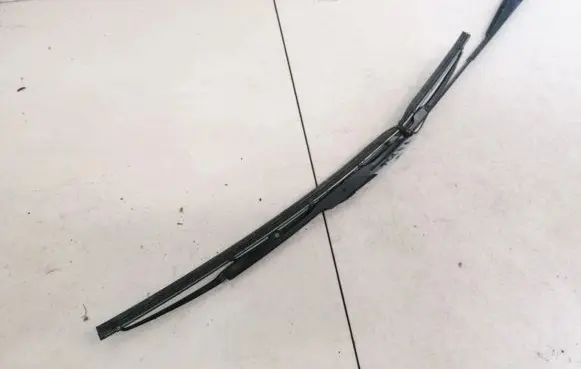 Opel Frontera A Front wiper blade arm