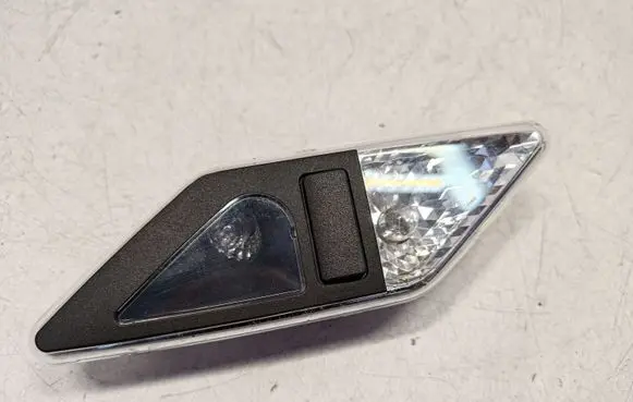 BMW M3 Rear seat light 8375586 63318375586 63316962050