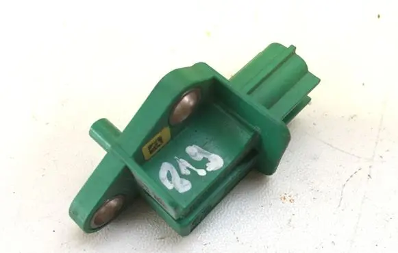 Audi A6 S6 C6 4F Airbag deployment crash/impact sensor 1K0909606C