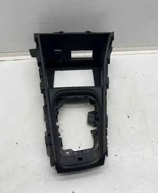 Renault Captur II Other center console (tunnel) element 969139099R