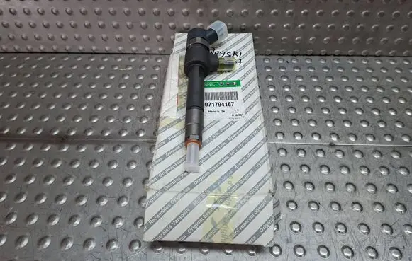 Fuel injector