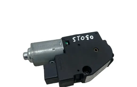 Nissan Qashqai Sunroof motor/actuator WR09010AG 1701848F 12170125
