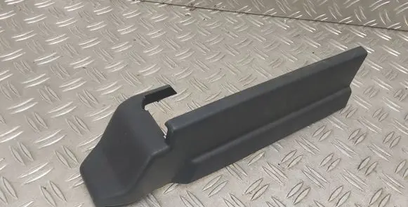 Toyota Verso Front driver seat rail trim 721240F020