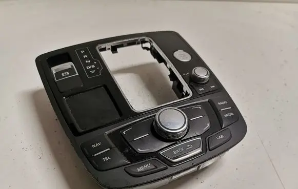 Audi A6 C7 Head unit multimedia control 4G1919610A