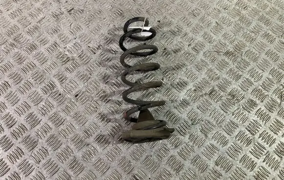 Land Rover Discovery 5 Rear coil spring