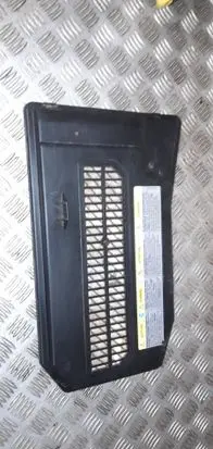 Volkswagen Touareg I Battery box tray cover/lid 7L0864643B
