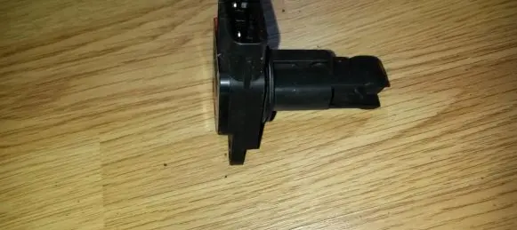 Toyota Corolla E120 E130 Mass air flow meter 222040j010 MB1974003010