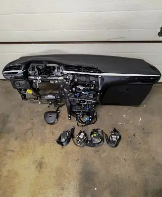 Opel Corsa F Dashboard 121212