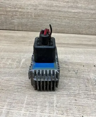 Opel Astra H Glow plug pre-heat relay 55353011 51299014B