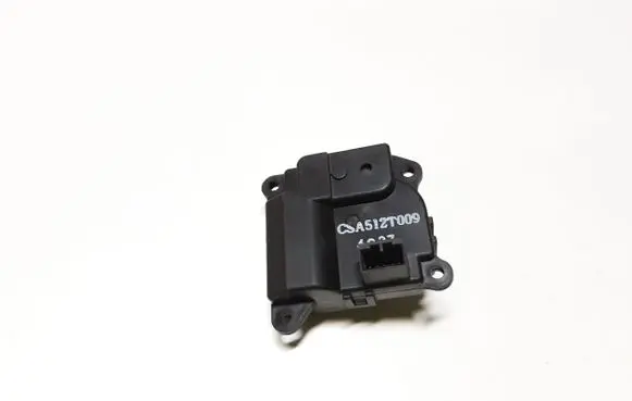 Suzuki Grand Vitara II Air flap motor/actuator CSA512T009