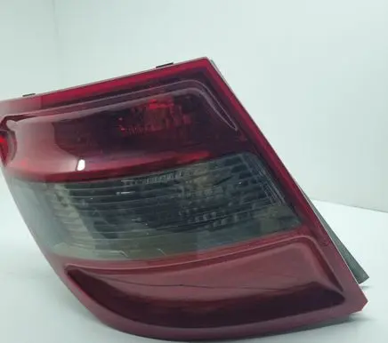 Mercedes-Benz C W204 Rear/tail lights 2049069302