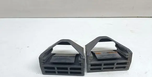 BMW X3 F25 Radiator mount bracket 