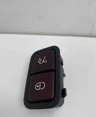 Mercedes-Benz SL R231 Tailgate/boot open switch button 2208211479 A2208211479