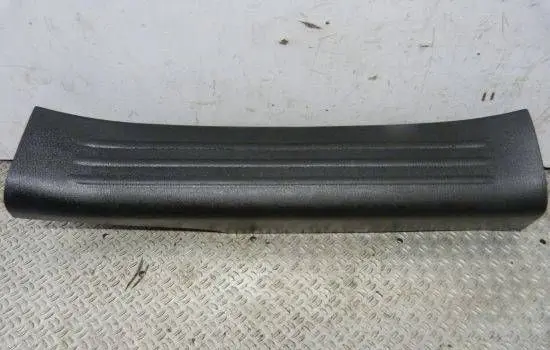 Mazda CX-5 II Rear sill trim cover KB7W68740 K6269