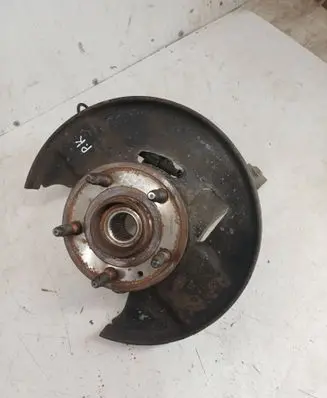 Opel Insignia A Front wheel hub 