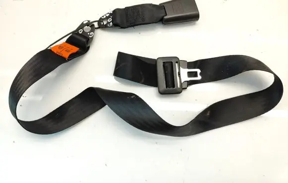 Alfa Romeo 147 Middle seatbelt (rear) E2049073 10448290