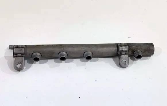 Chrysler 300 - 300C Fuel main line pipe A6420700495