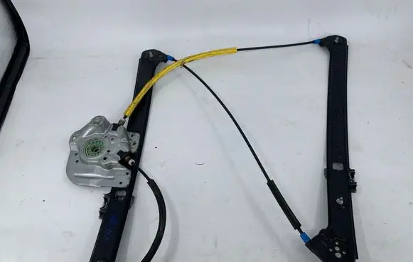 BMW X5 E53 Front window lifting mechanism without motor 8243804 8254912